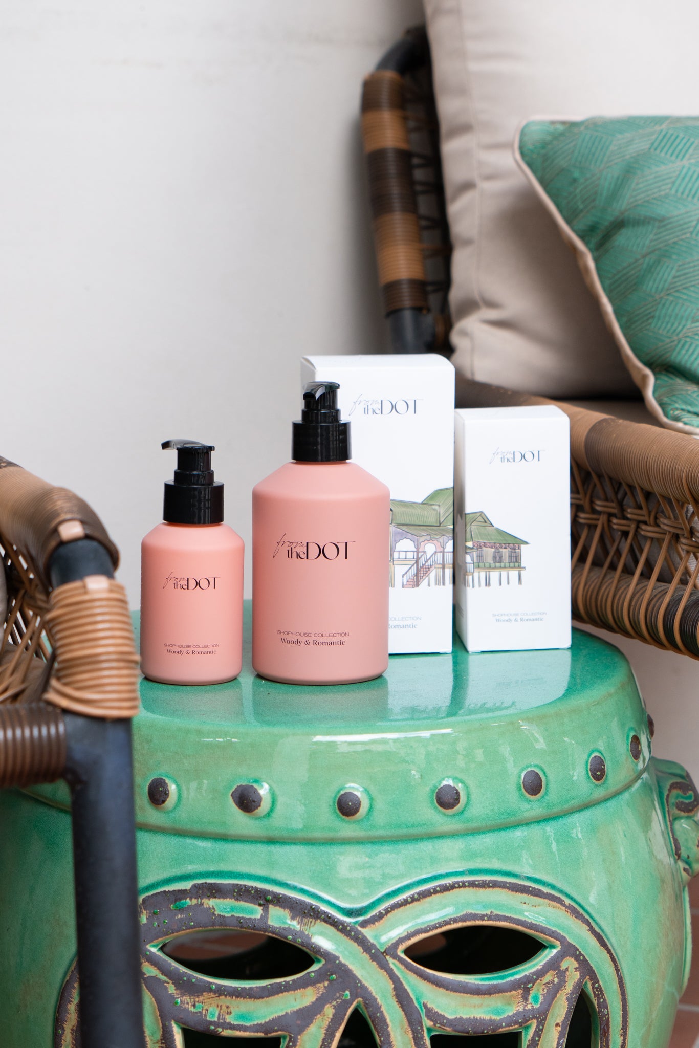 Woody & Romantic Christmas Duo Gift Set