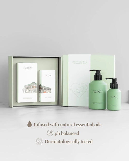 Fresh & Revitalizing Duo Gift Set With LOVE Sleeve