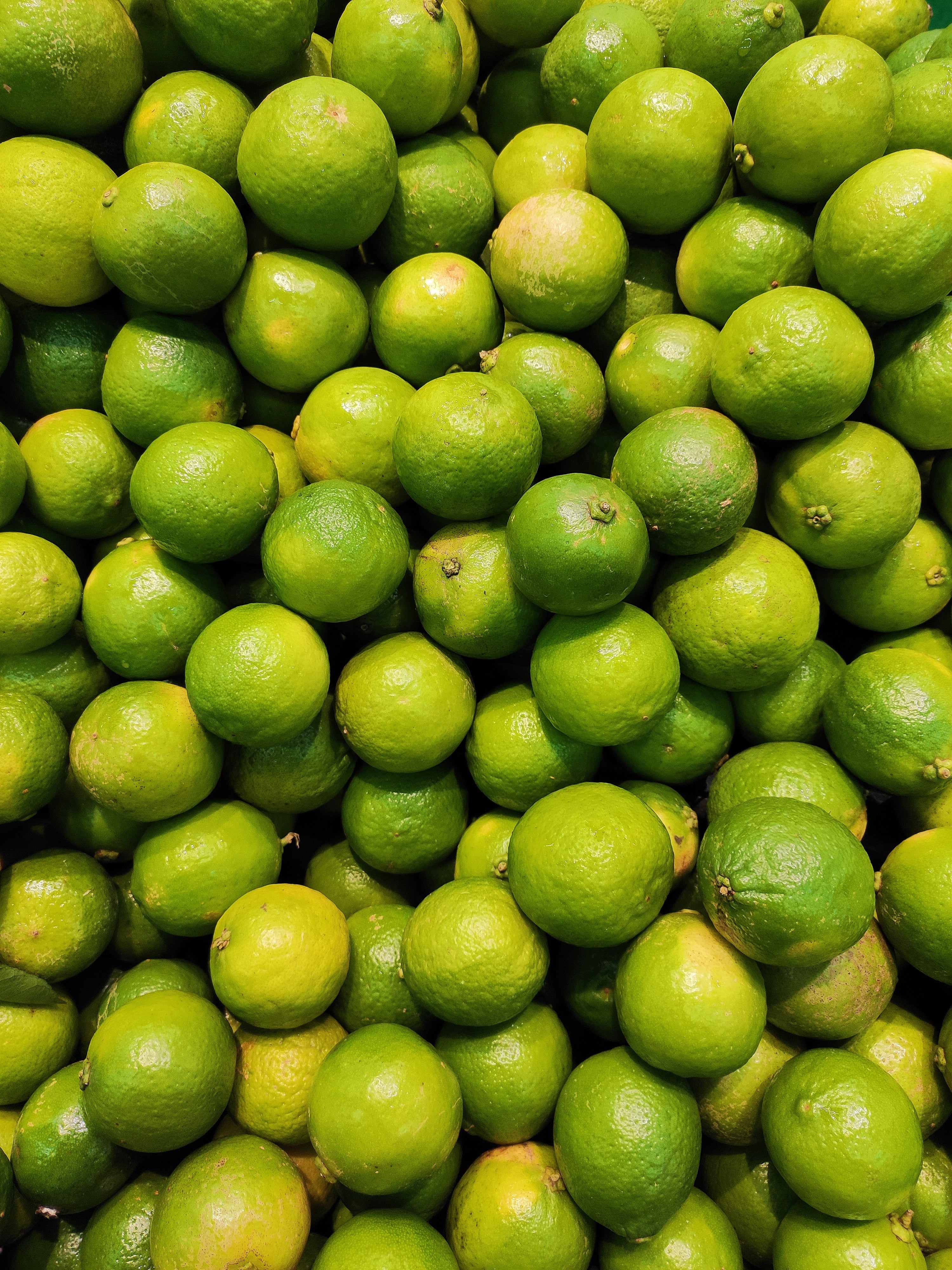 Fresh & Revitalizing Duo Gift Set With LOVE Sleeve